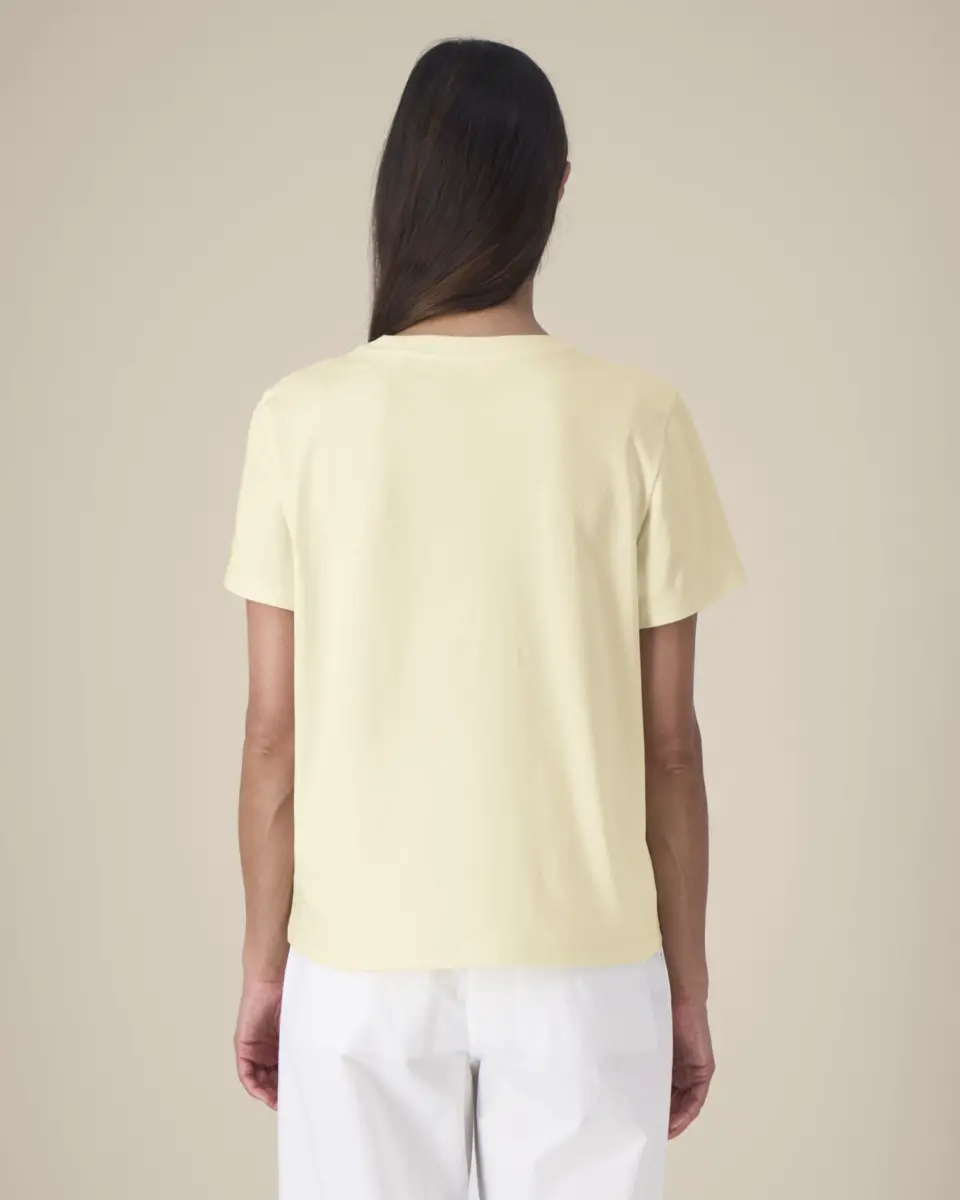 Stella Muser - honey paper