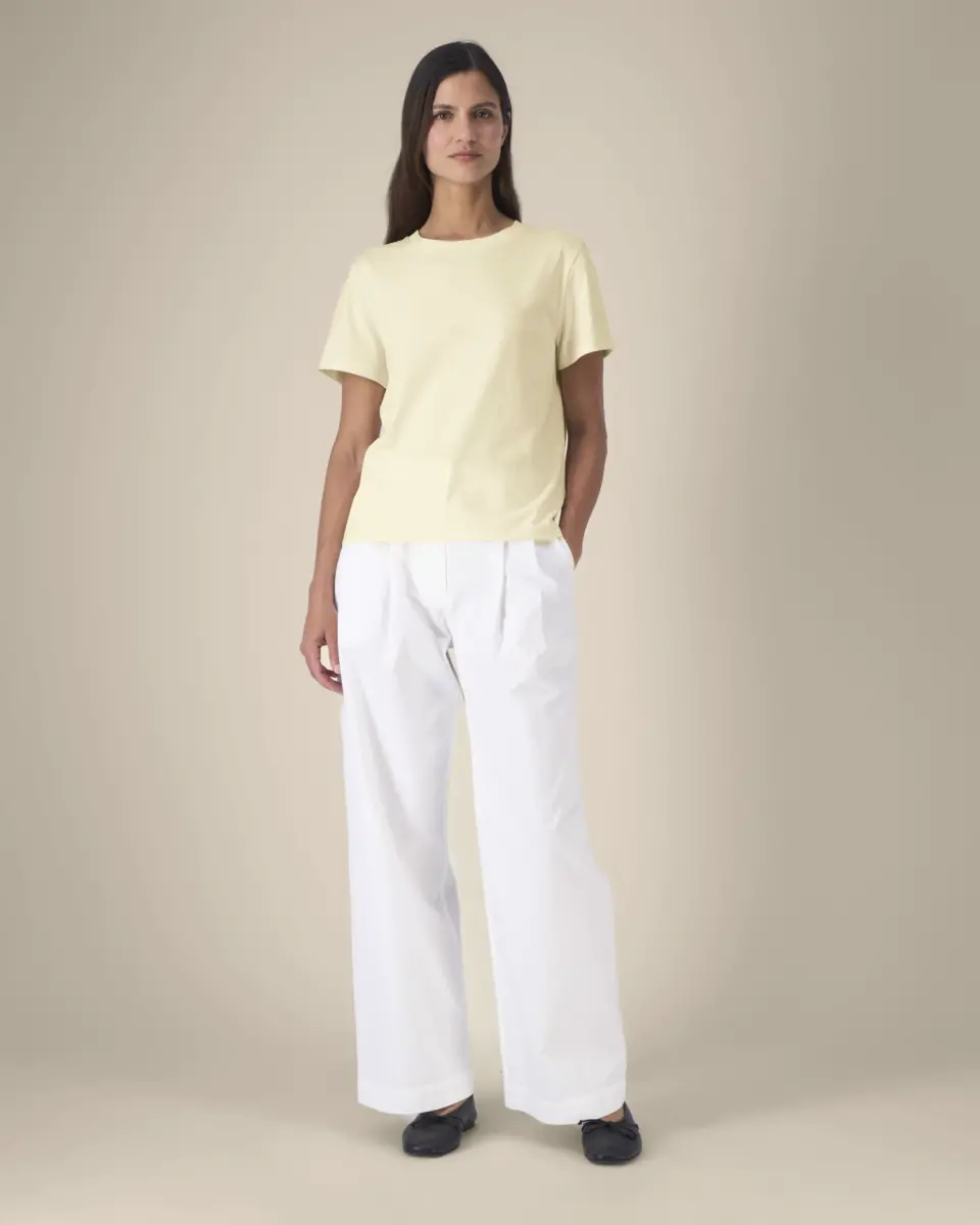Stella Muser - honey paper